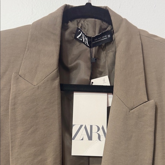 Zara  Khaki Blazer - Picture 2 of 3
